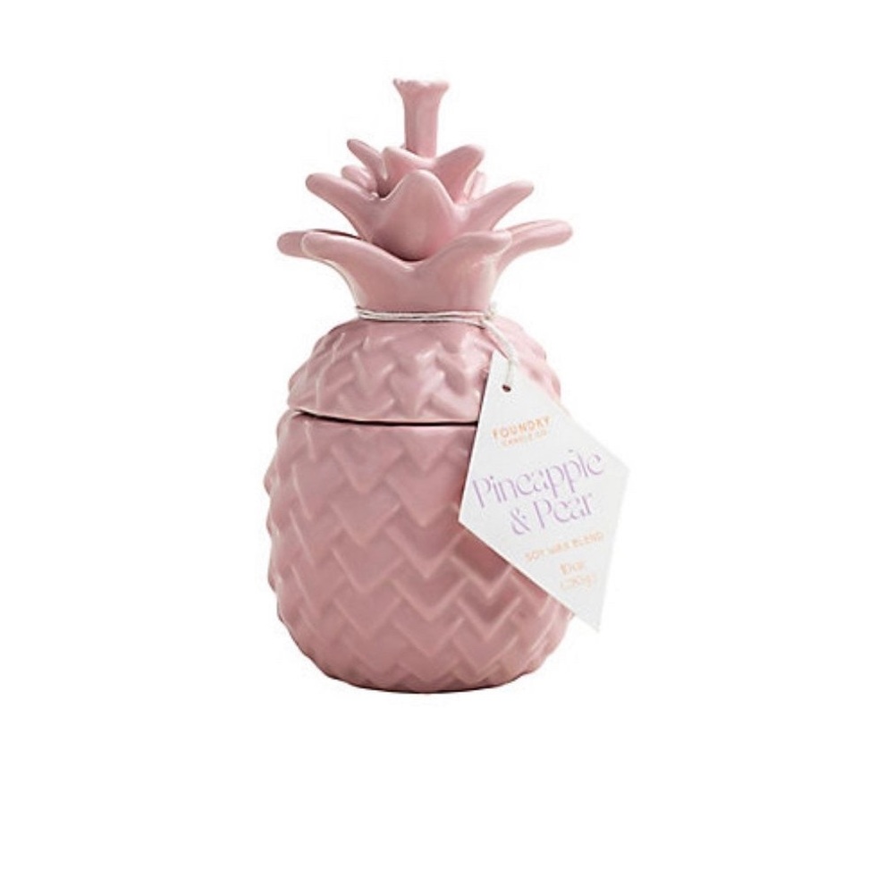 Bed bath & beyond pineapple pear candle in reusable Pink pineapple jar